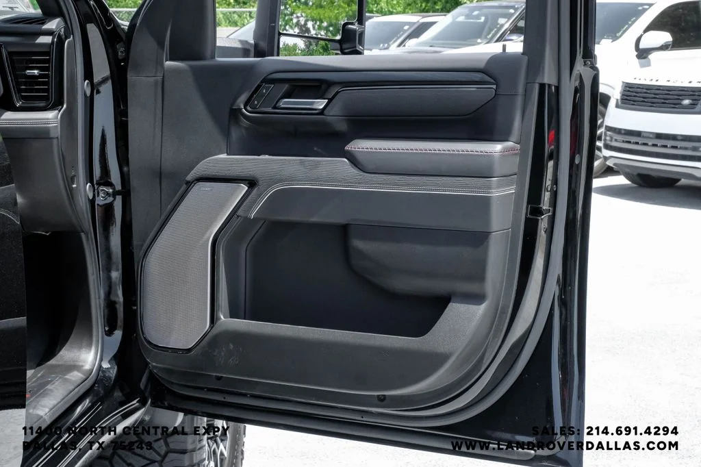 Used 2024 Onyx Black GMC AT4X image 44