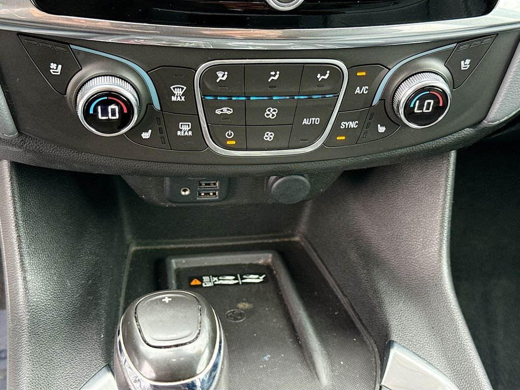 Used 2020 Summit White Chevrolet Premier image 35
