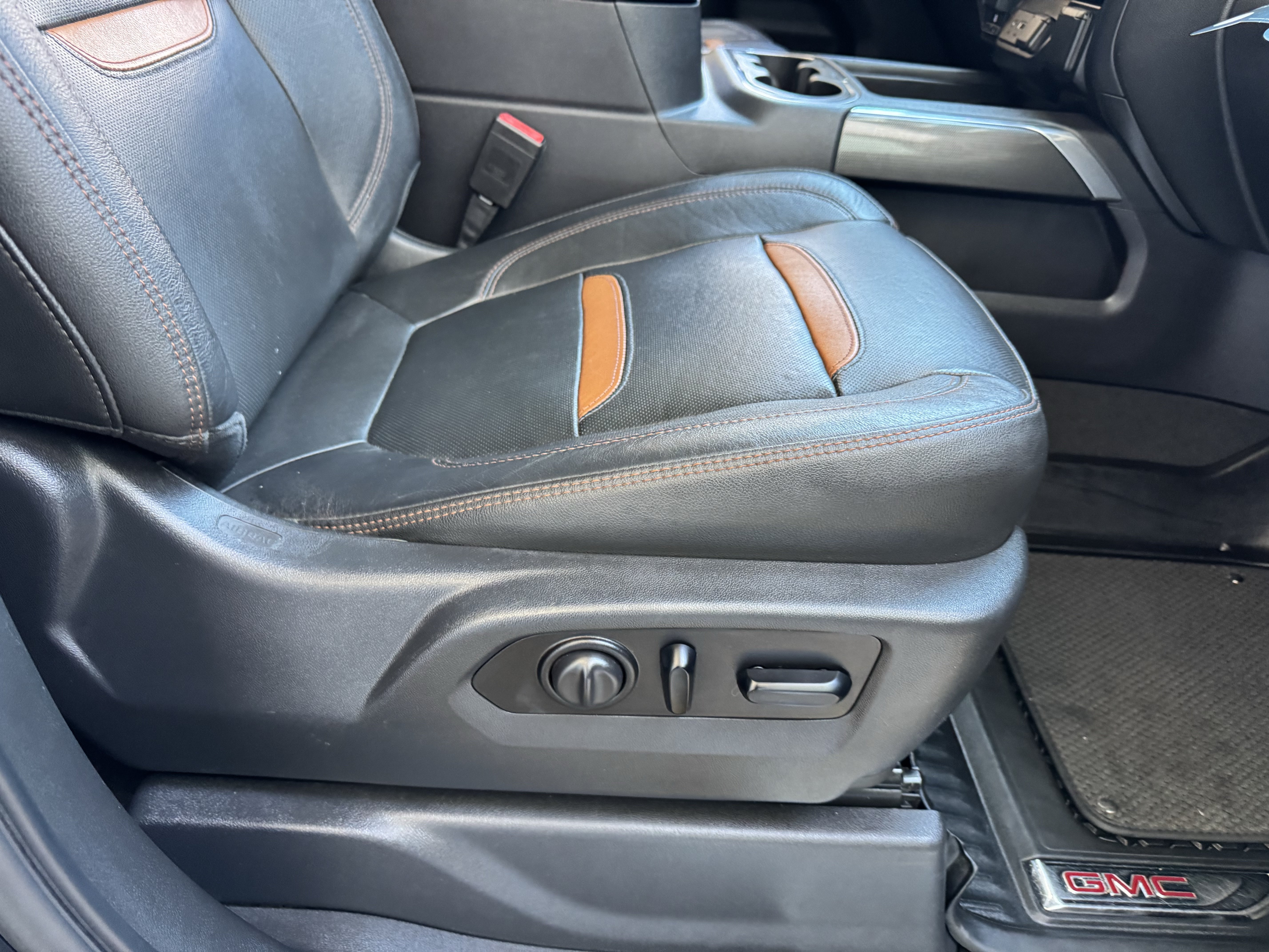 2021 GMC Sierra 1500 AT4 - Photo 23