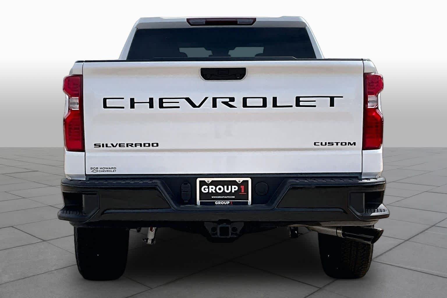 New 2026 Summit White Chevrolet Custom Trail Boss image 5