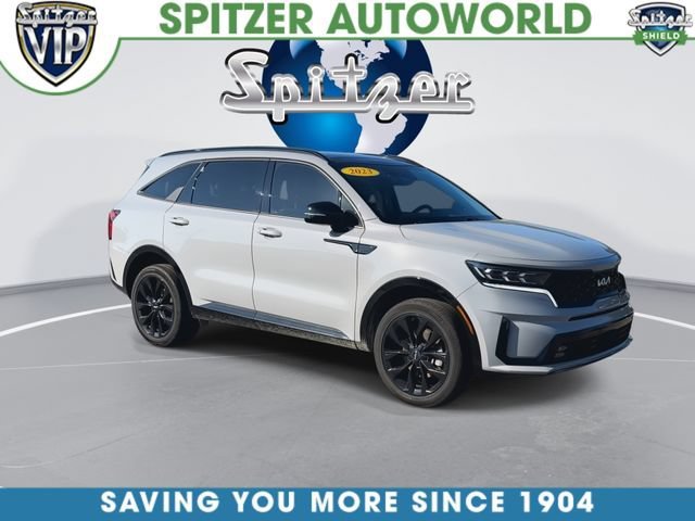 Used 2023 Silver Kia SX image 2