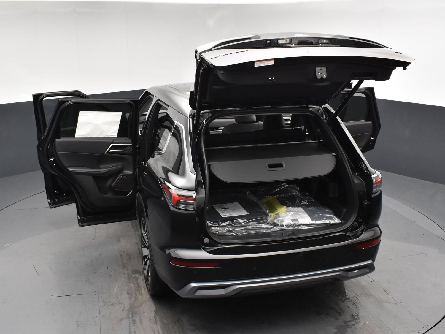New 2026 Black Mitsubishi SE 1.5T 2WD image 25