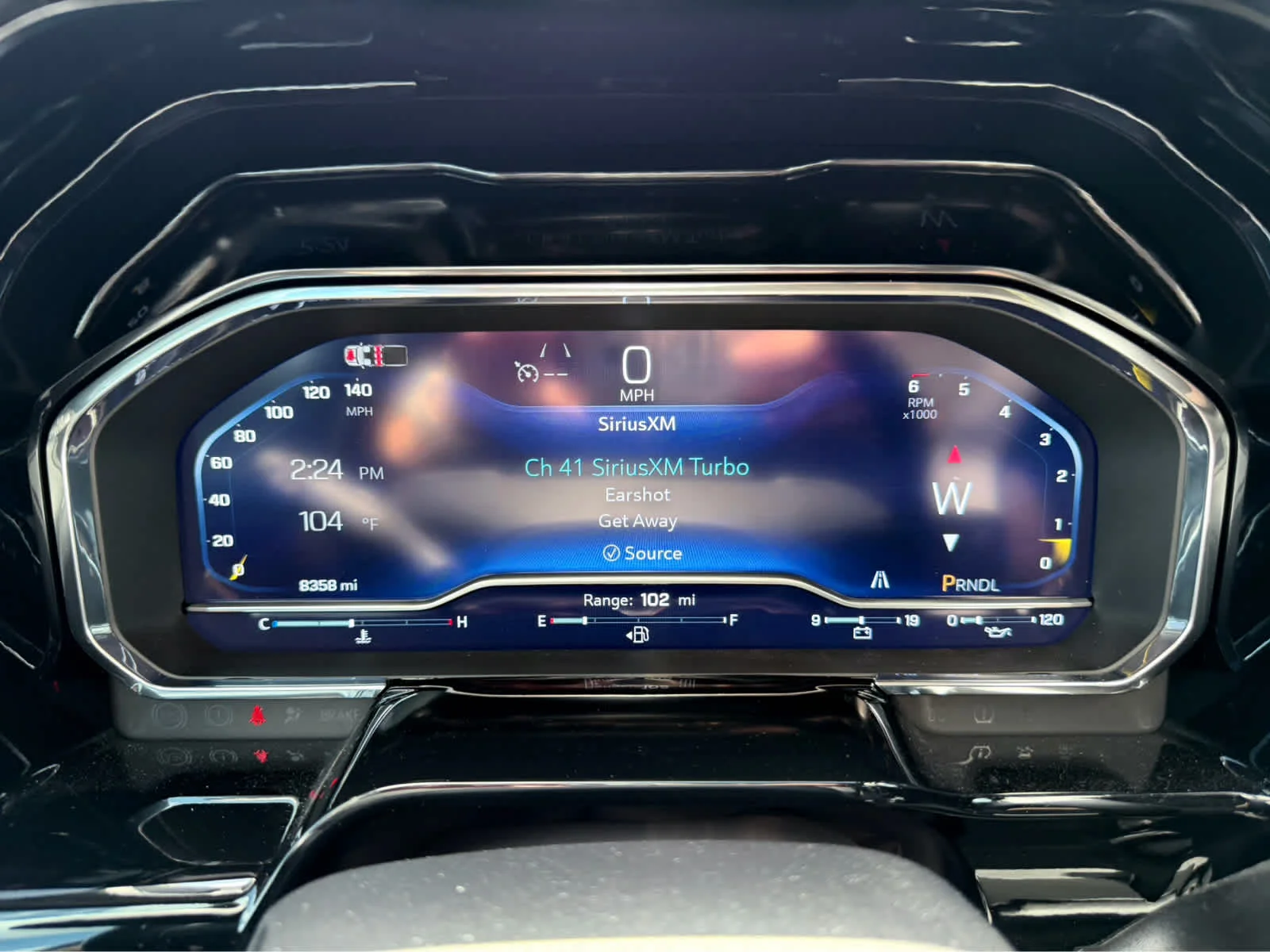 Used 2025 Summit White Chevrolet LT image 15