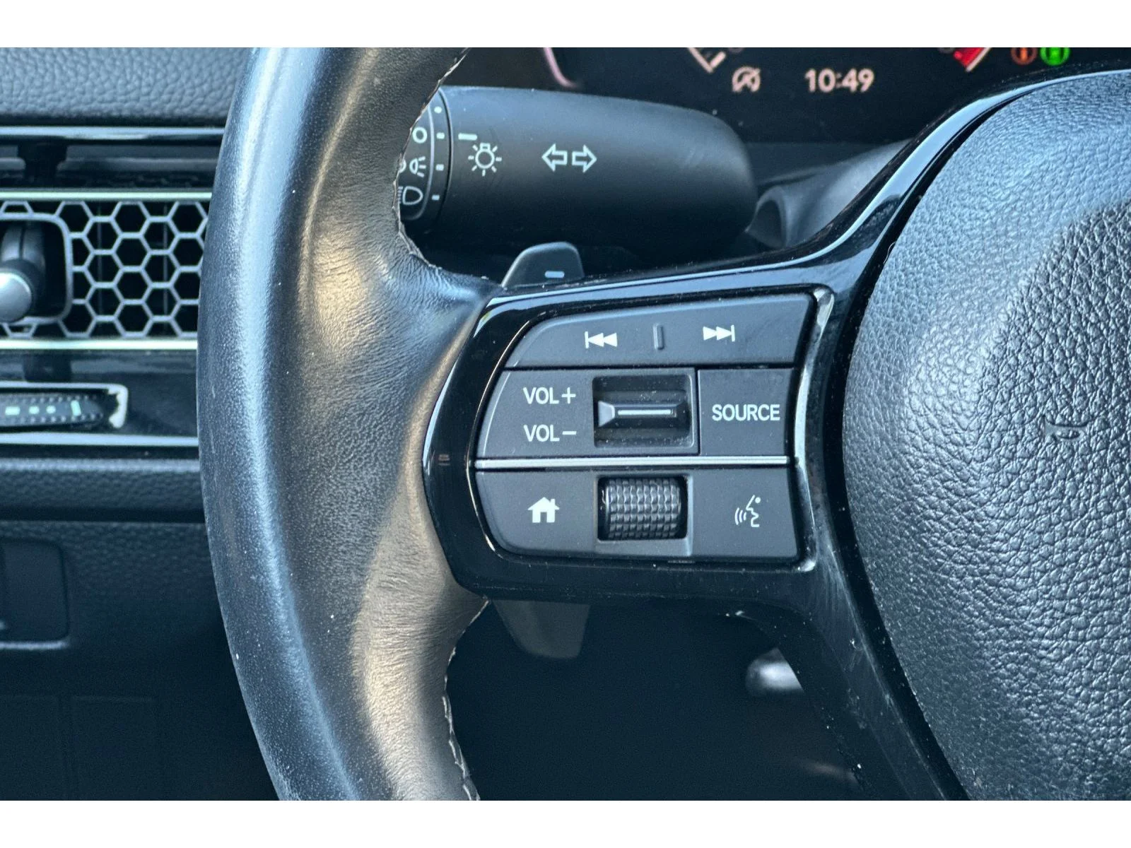 Used 2025 Solar Silver Metallic Honda Sport image 36