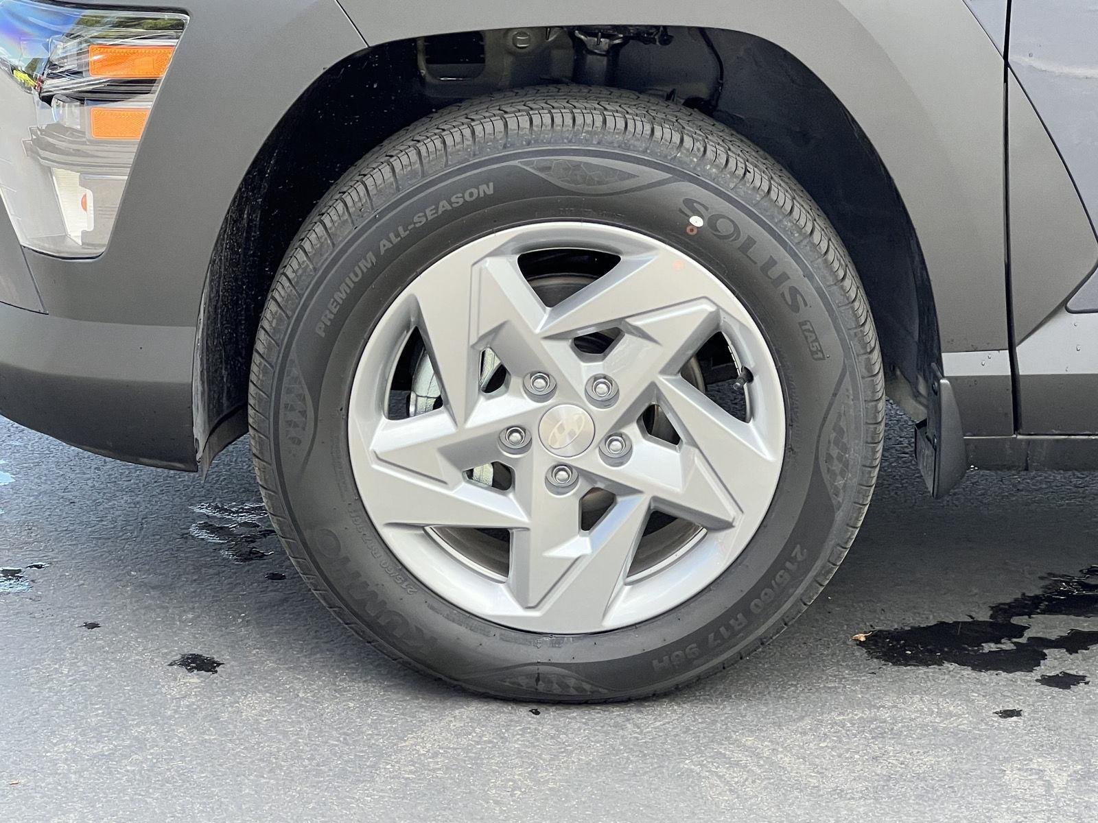 2026 Hyundai Kona SE - Photo 13