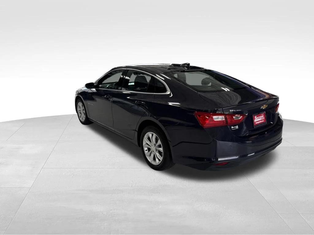 Used 2025 Black Chevrolet LT image 5