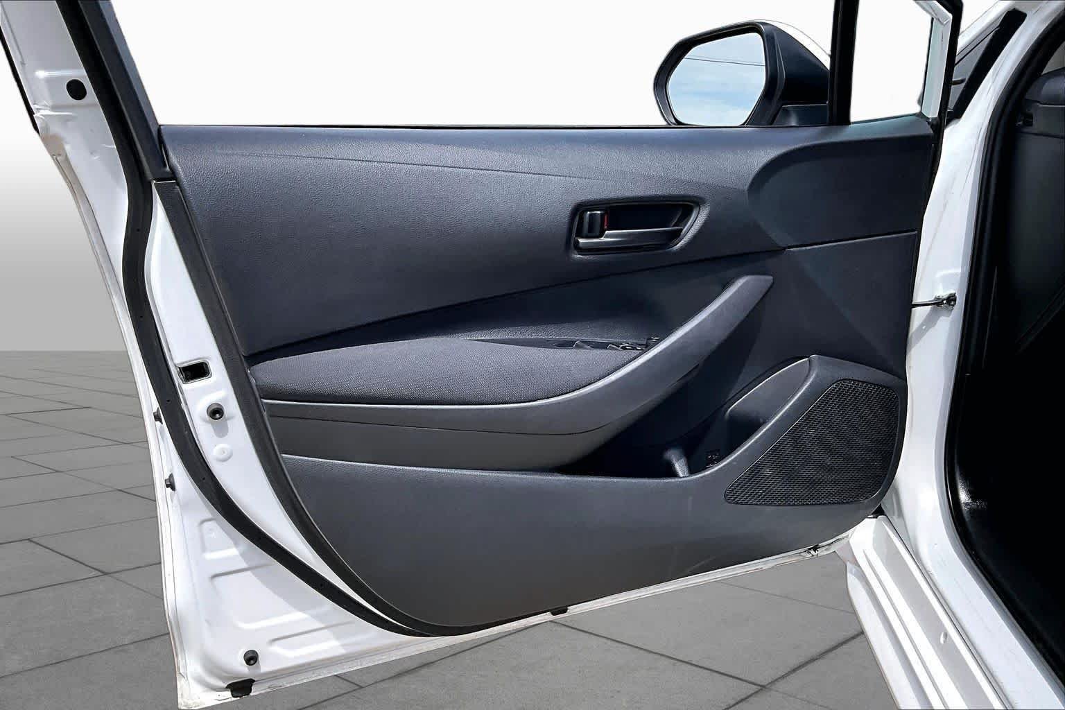Used 2024 Ice Cap Toyota LE image 20
