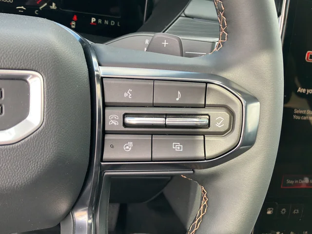 2026 GMC Acadia AT4 - Photo 15