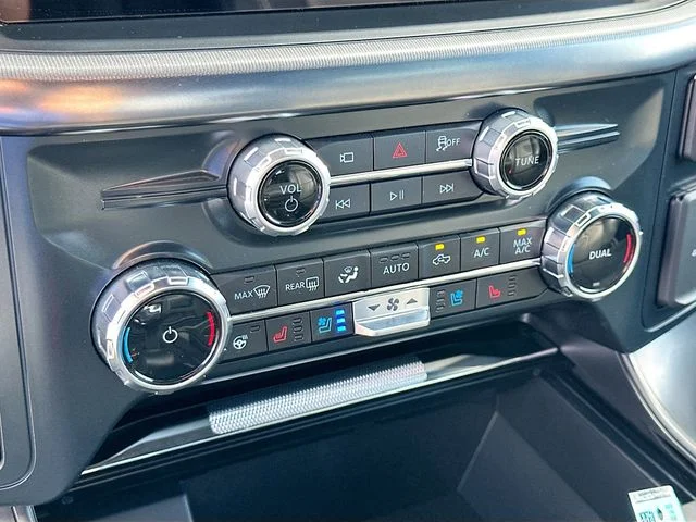 Used 2025 Black Ford Lariat image 16