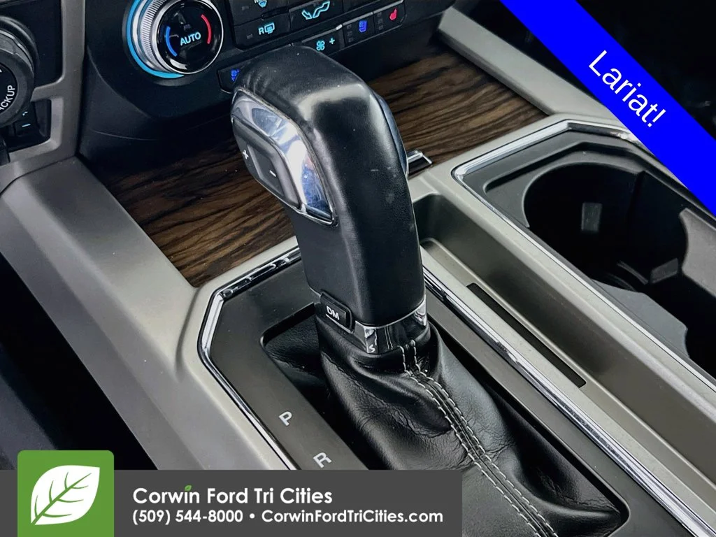 Used 2019 White Ford Lariat image 10