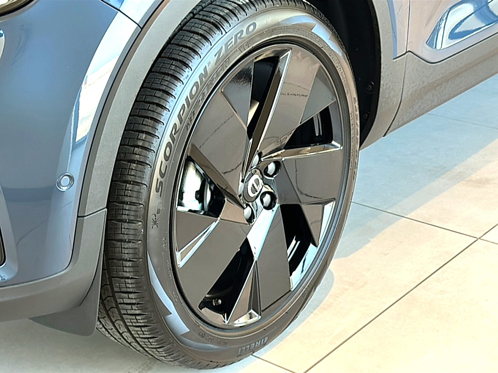 New 2026 Denim Blue Volvo Ultra image 3