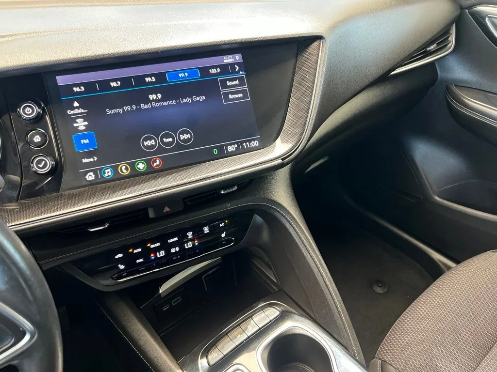 Used 2021 Cinnabar Metallic Buick Preferred image 17