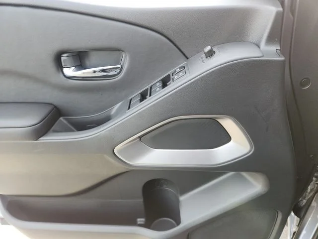New 2026 Gun Metallic Nissan Crew Cab SV image 19