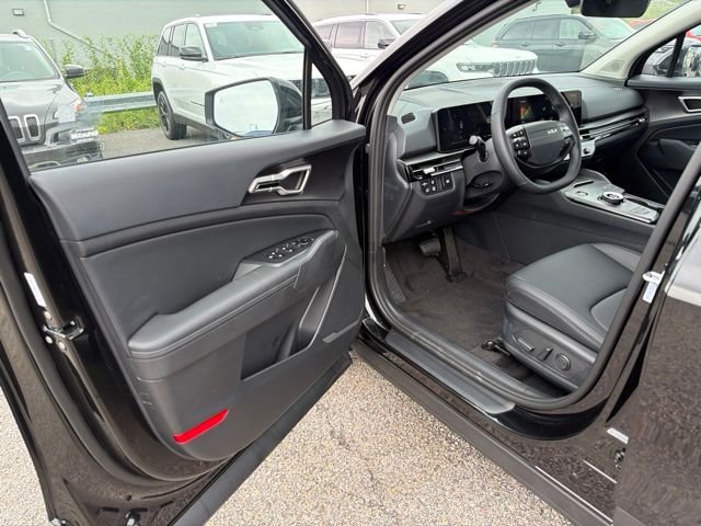 New 2027 Black Kia EX image 10