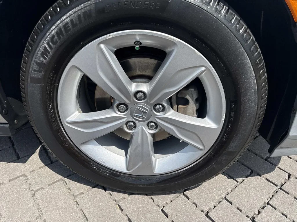 Used 2020  Honda EX-L image 10