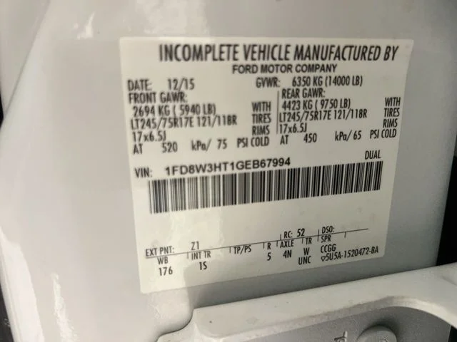 Used 2016 White Ford XL image 28