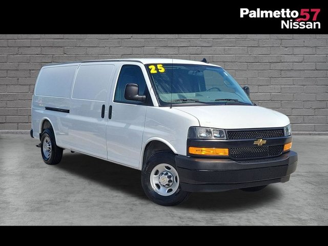 2025 Chevrolet Express 2500 Work Van