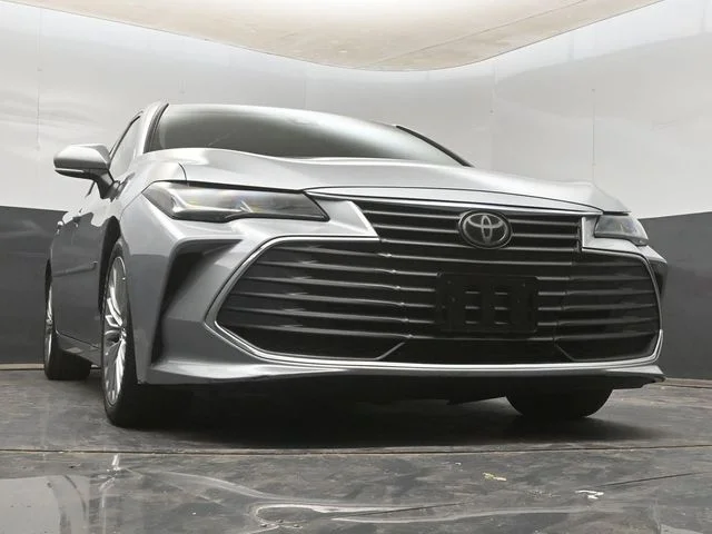 Used 2019 Silver Toyota Limited image 17