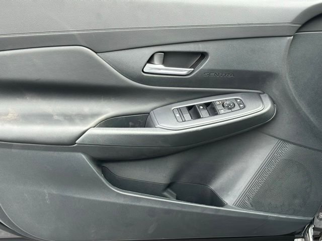New 2026 Gray Nissan S image 12