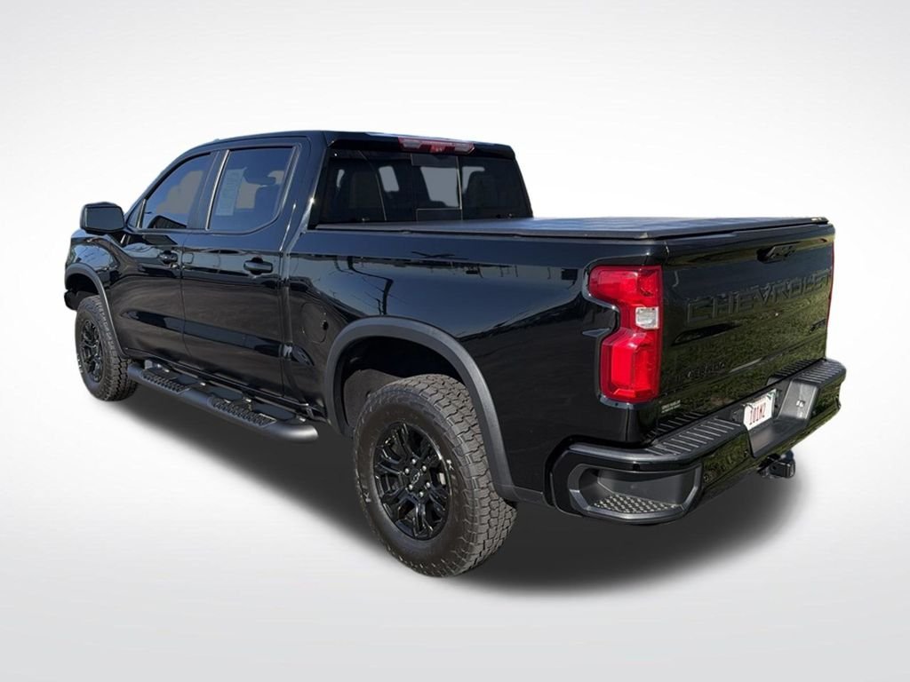 Used 2023 Black Chevrolet ZR2 image 10