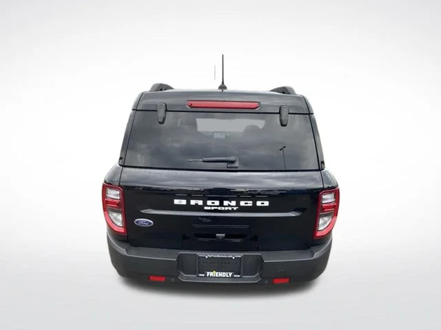 Used 2023 Black Ford Outer Banks image 4