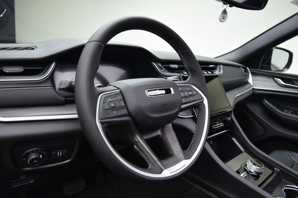 2025 Jeep Grand Cherokee Limited - Photo 20