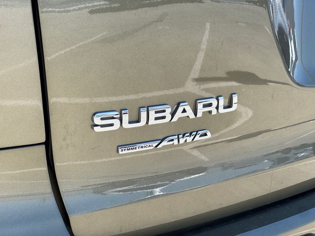 New 2026 AUTUMN GREEN METALLIC Subaru Limited 7-Passenger image 7