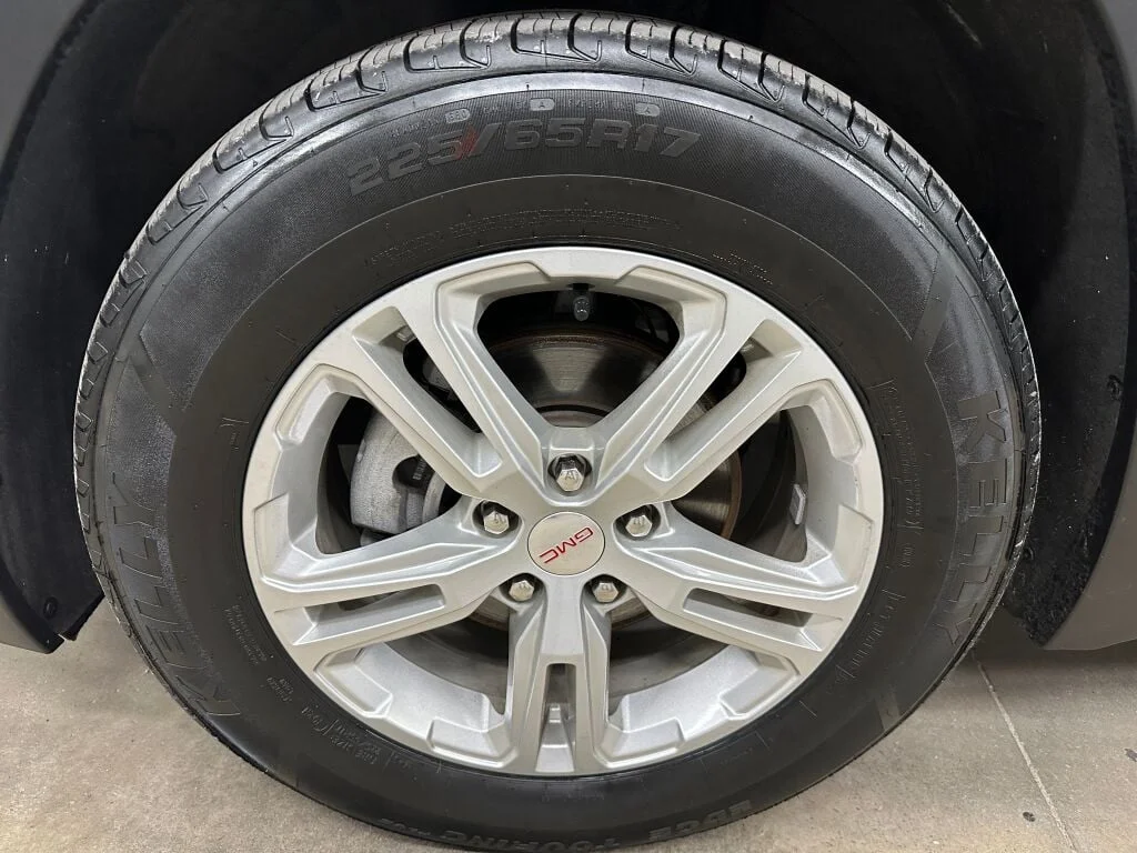2023 GMC Terrain SLE - Photo 34