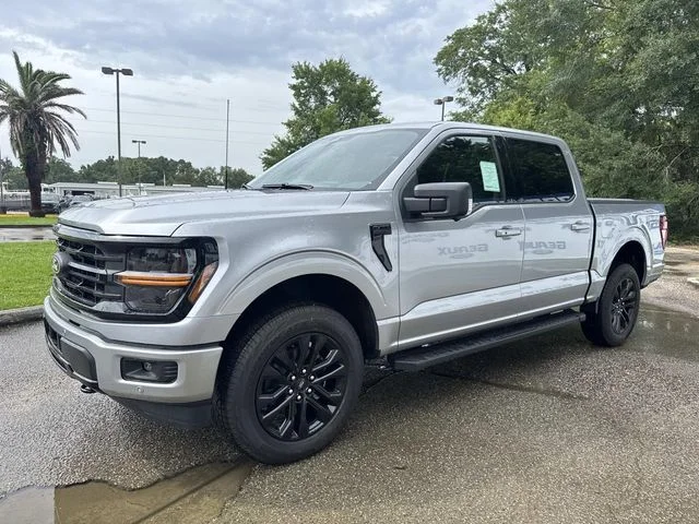 New 2026 Iconic Silver Metallic Ford XLT image 6