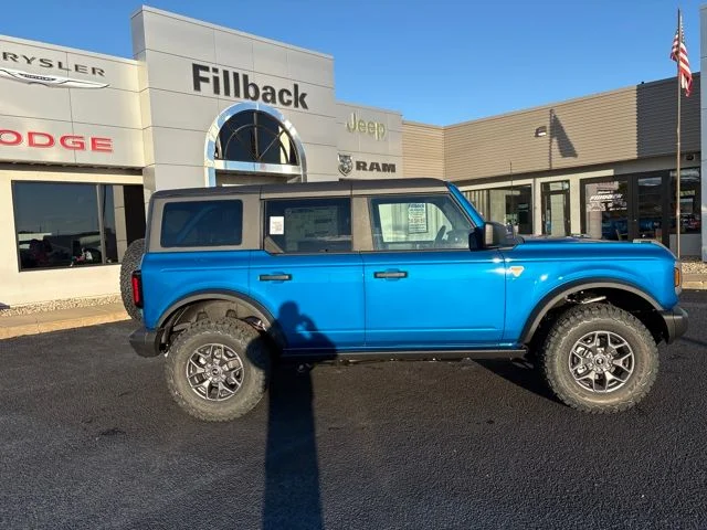 New 2025 Velocity Blue Metallic Ford Badlands® image 9