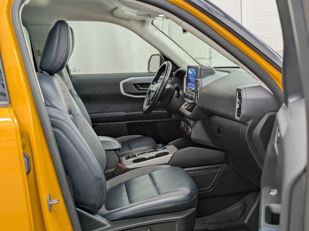 Used 2022 Orange Ford Outer Banks image 23