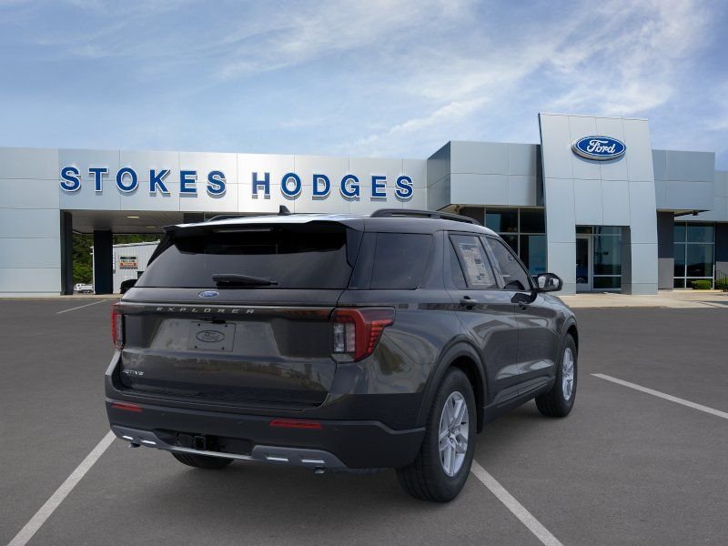 New 2026 Agate Black Metallic Ford Active image 8