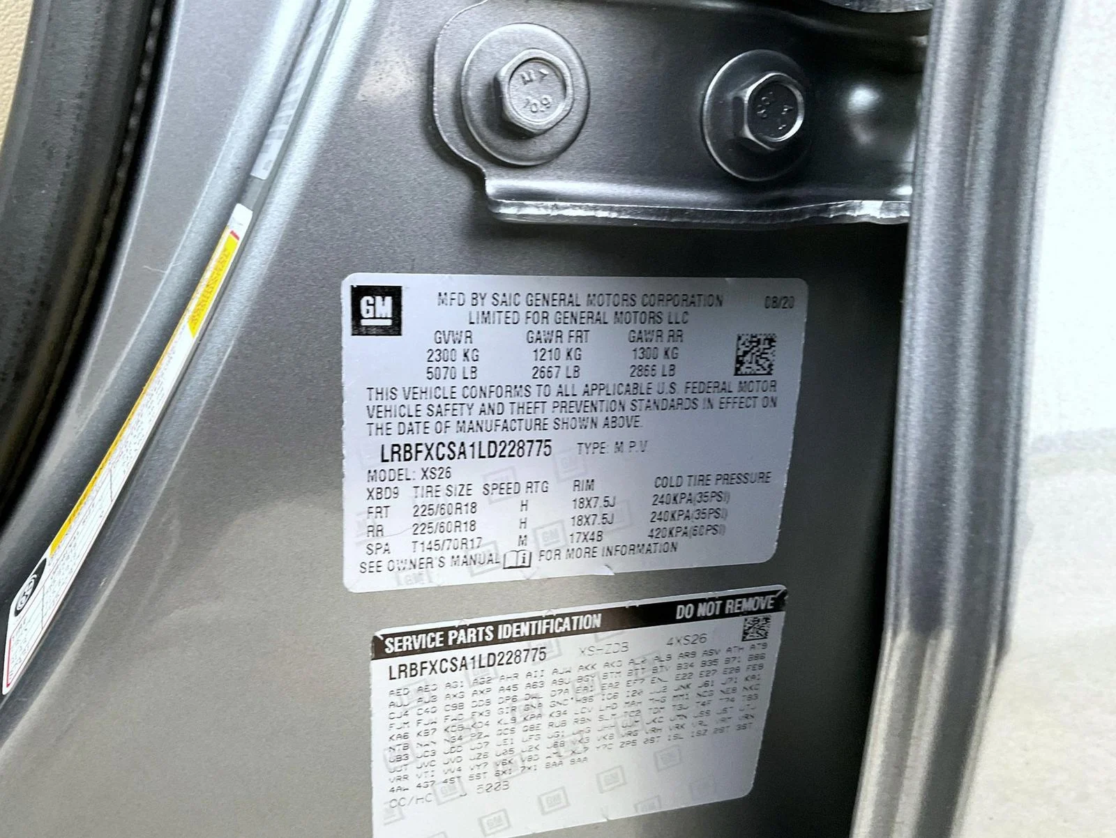 Used 2020 Gray Buick Essence image 25