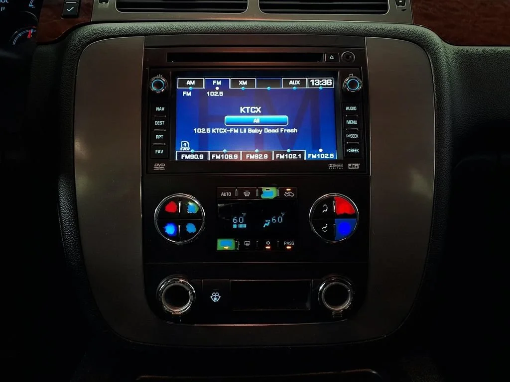 Used 2008 SONOMA RED METALLIC GMC SLT image 21