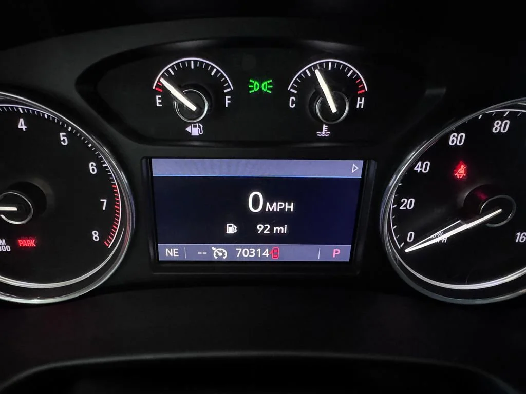 2021 Buick Enclave Essence - Photo 17