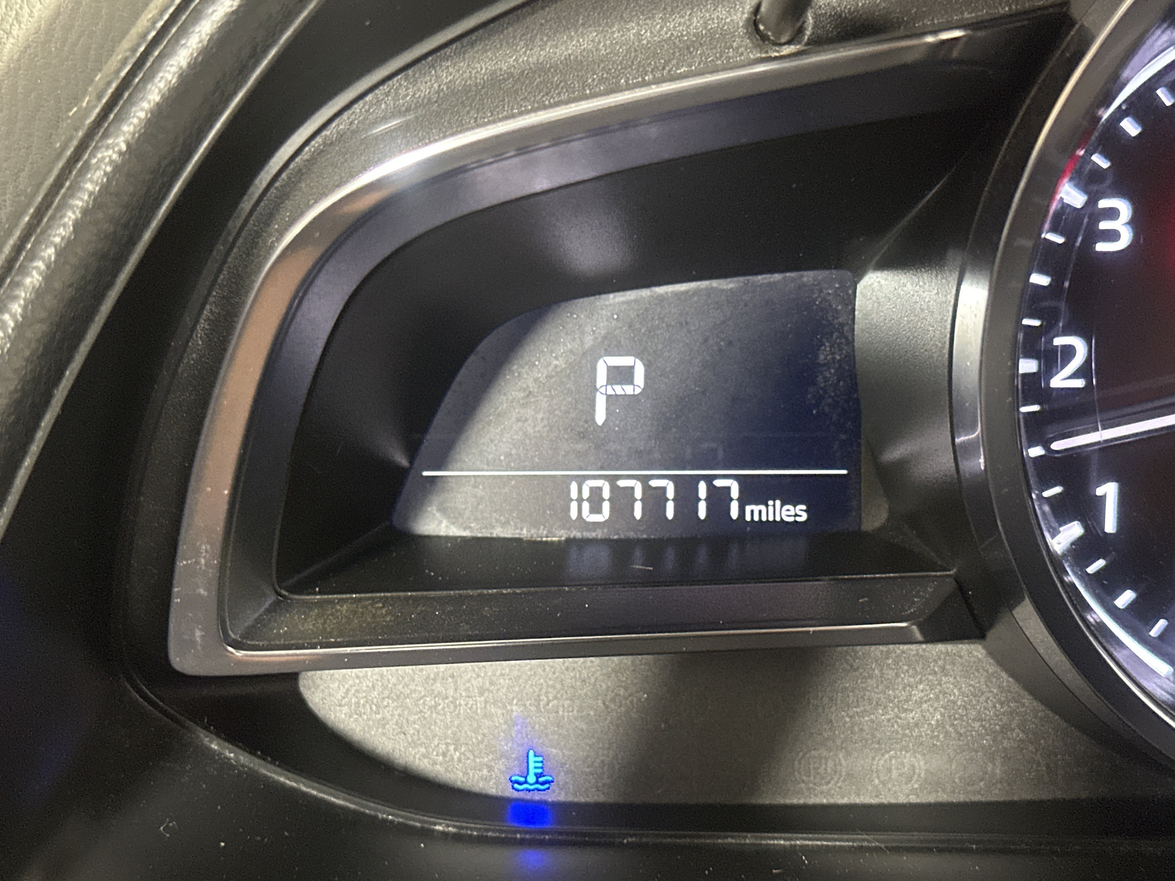 Used 2019 Ceramic Metallic Mazda Touring image 13