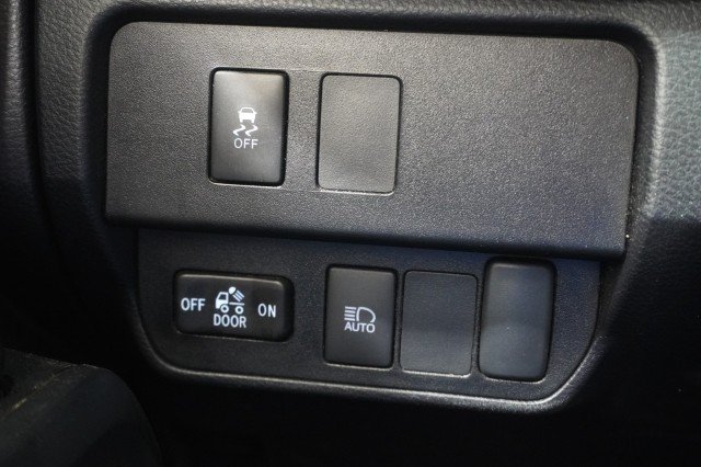 Used 2022  Toyota SR image 20