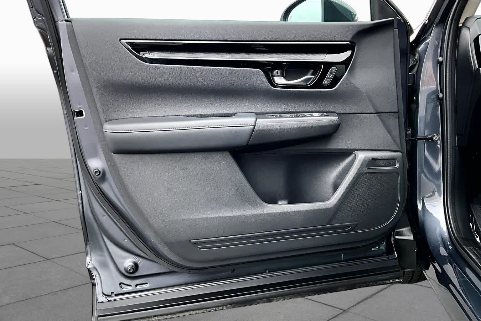 Used 2024 Meteorite Gray Metallic Honda EX-L image 25