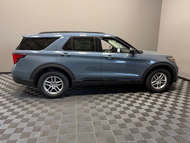 New 2026 Vapor Blue Metallic Ford Active image 7