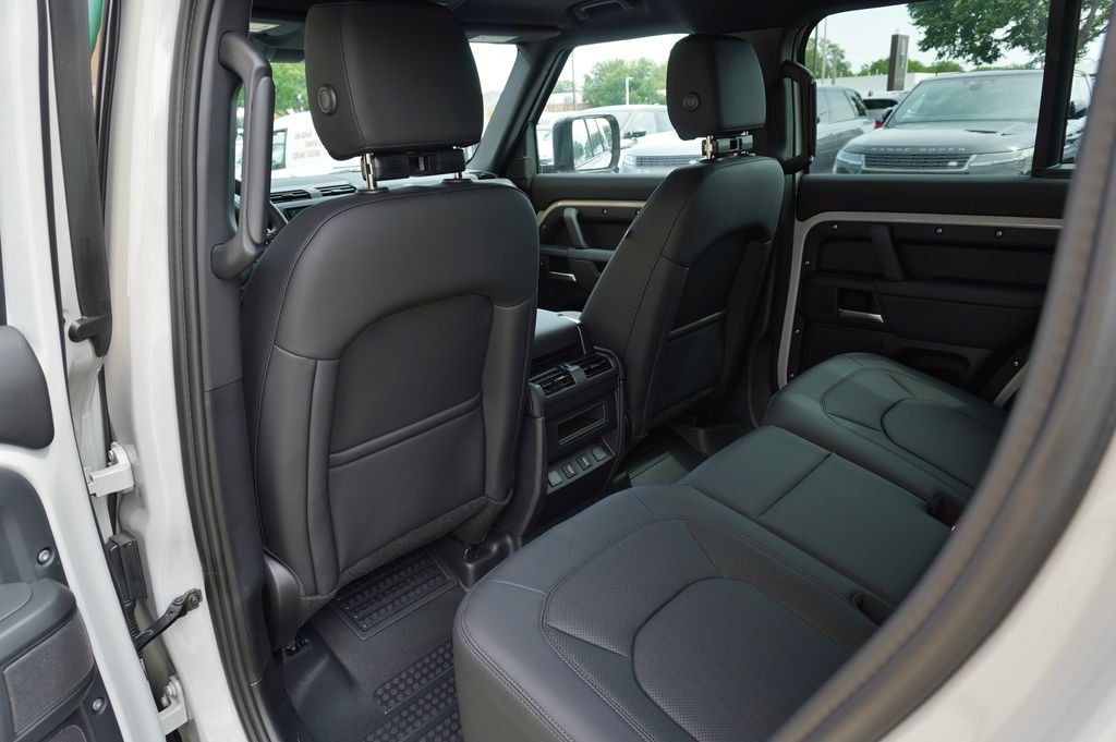 New 2026 Borasco Grey Land Rover S image 27