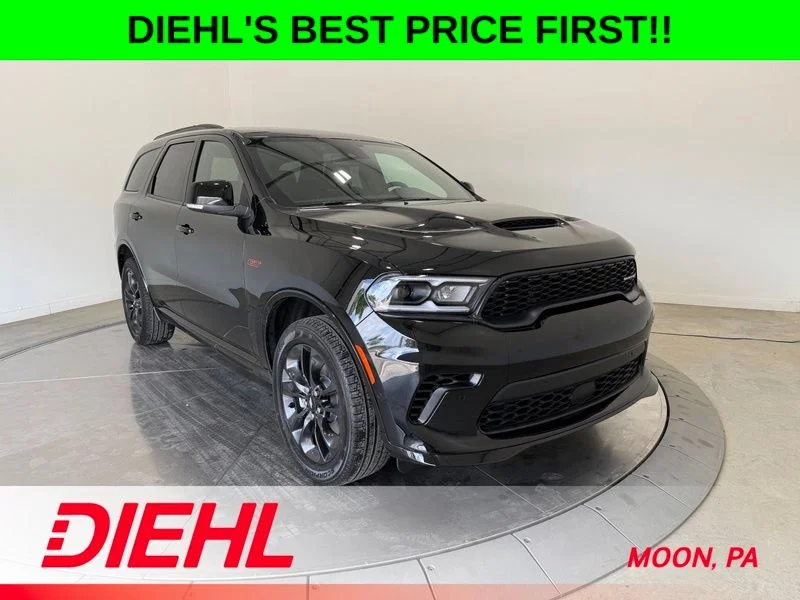 New 2026 Diamond Black Clear-Coat Exterior Paint Dodge GT Plus image 1