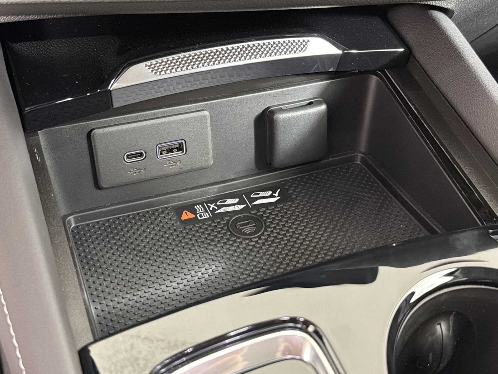 2026 Buick Envision Sport Touring - Photo 31