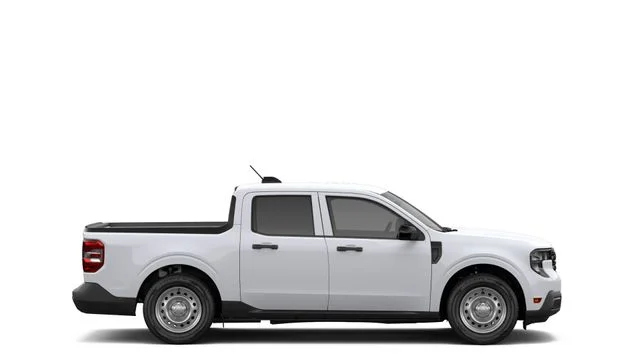 New 2026 Oxford White Ford XL image 5