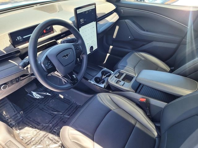 Used 2025 Blue Ford Premium image 10