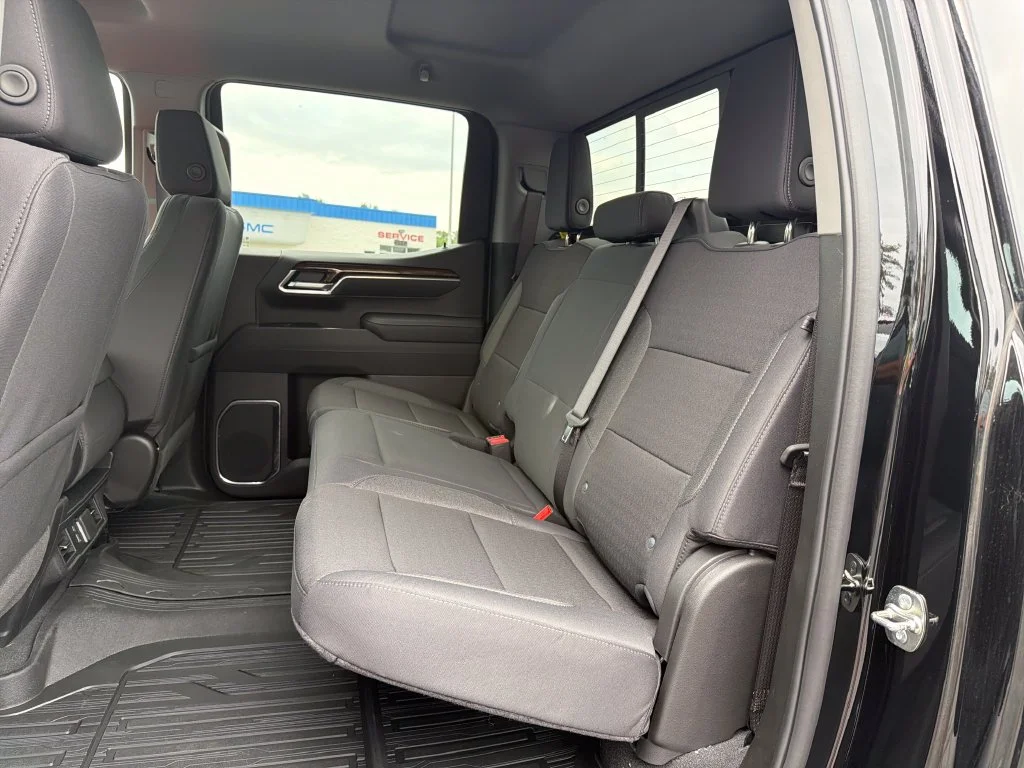 2026 GMC Sierra 1500 SLE - Photo 26