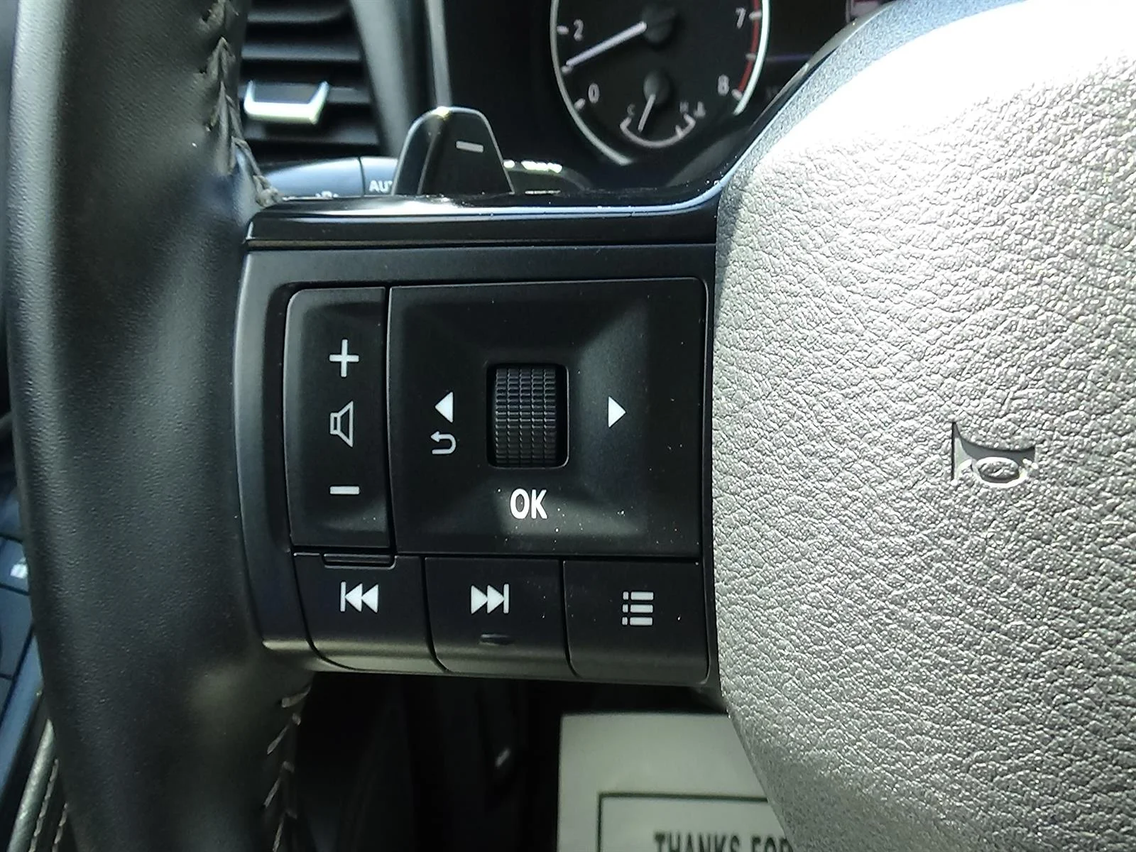 Used 2025 Deep Ocean Blue Pearl (rcj) Nissan SV image 21