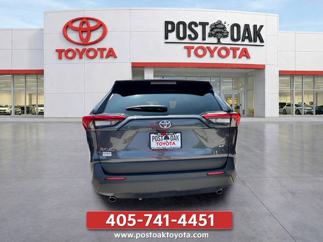 Used 2025 Gray Toyota LE image 7
