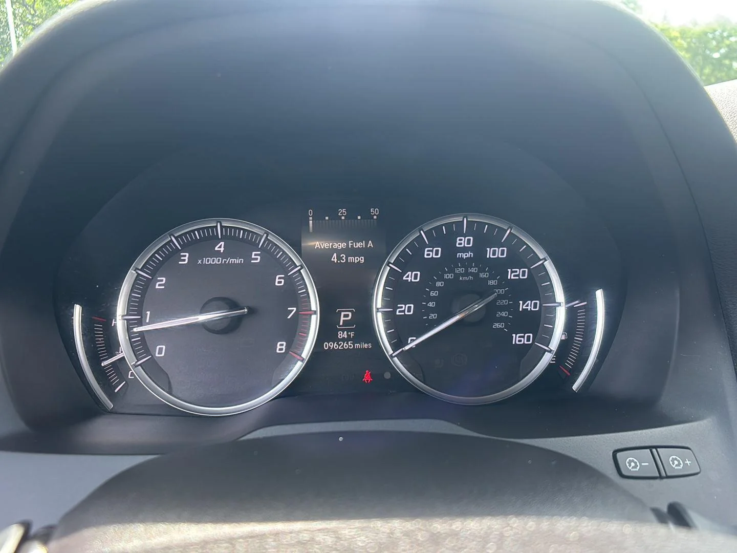 Used 2014 Graphite Luster Metallic Acura BASE image 3