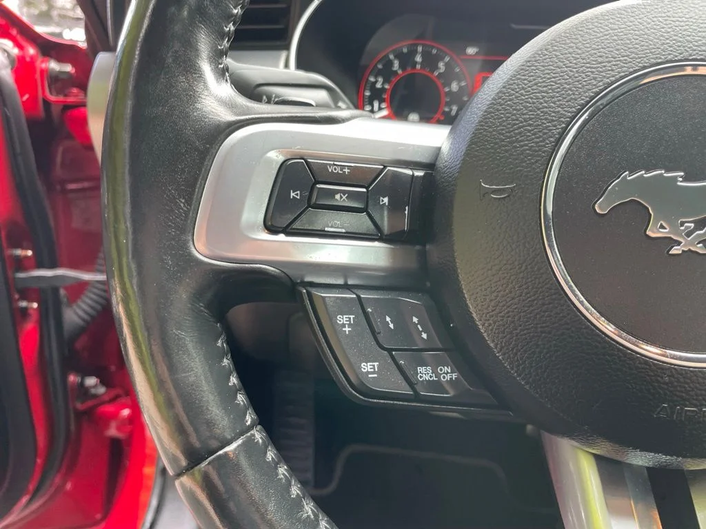 Used 2020 Red Metallic Ford GT Premium image 13