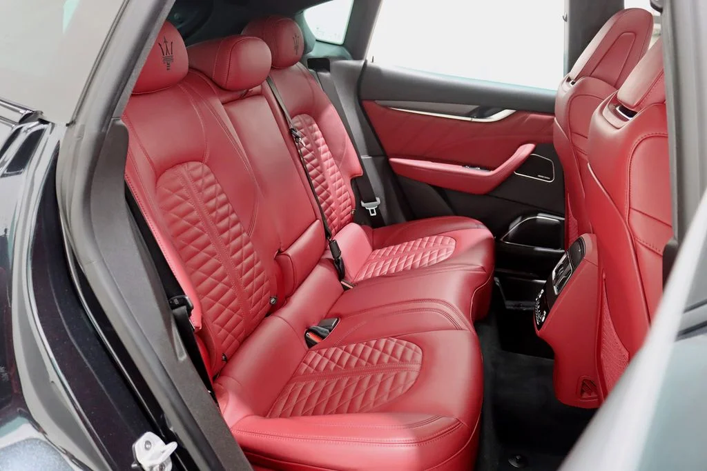 Used 2022 Black Maserati Modena image 30